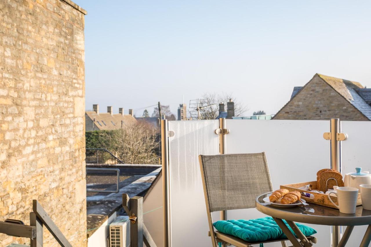 The Loft: Unique, Romantic, Grade II Listed, Dog Friendly Stow-on-the-Wold Exterior photo